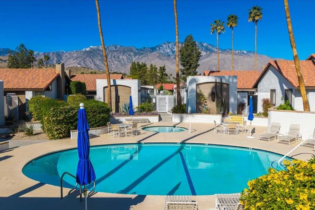 50-Canyon Sands Amenities1 (2)