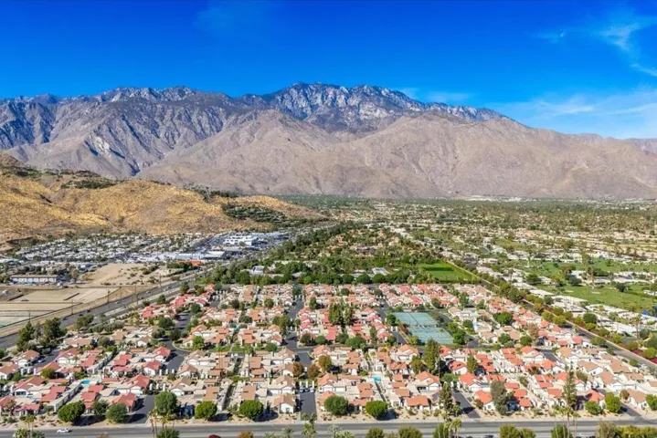 48-Canyon Sands Amenities (19)