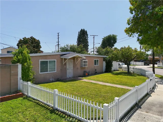 13478 Fanshaw Avenue, Paramount, California 90723