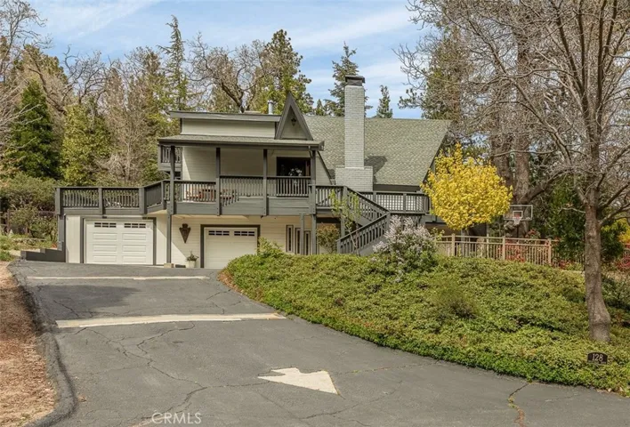 128 Brentwood Drive, Lake Arrowhead, California 92352