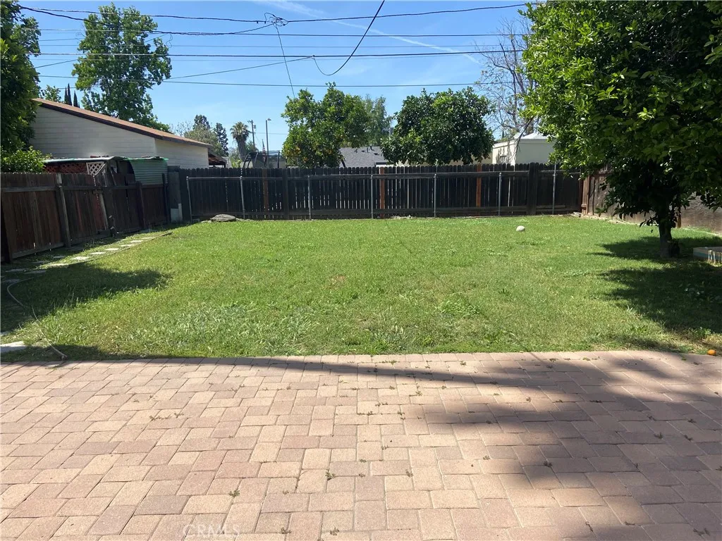 Earn income. Large yard ideal for an ADU or a pool
