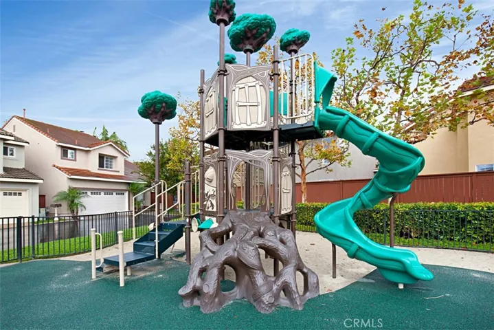 7 Edgewood Court, Aliso Viejo, California 92656