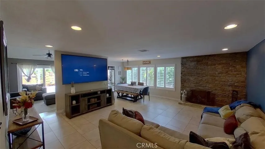 2885 Cascabel, Riverside, California 92503