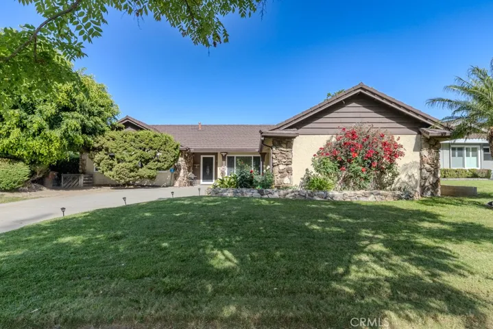 142 N Pinney Drive, Anaheim Hills, California 92807