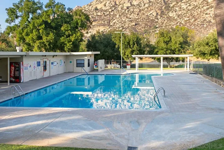 23969 Nectar Way, Ramona, California 92065