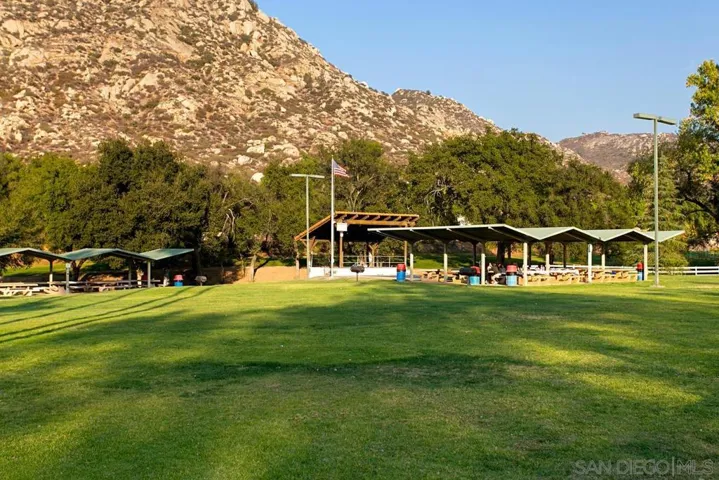 23969 Nectar Way, Ramona, California 92065
