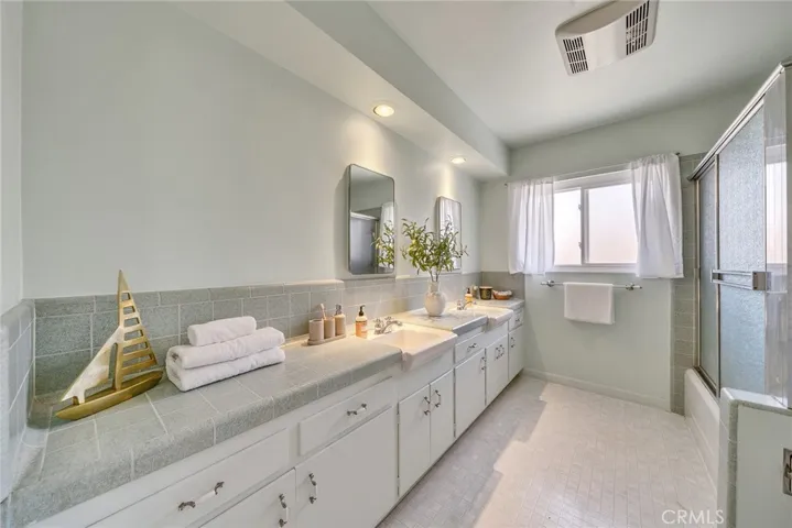 1339 S 7th Avenue, Hacienda Heights, California 91745