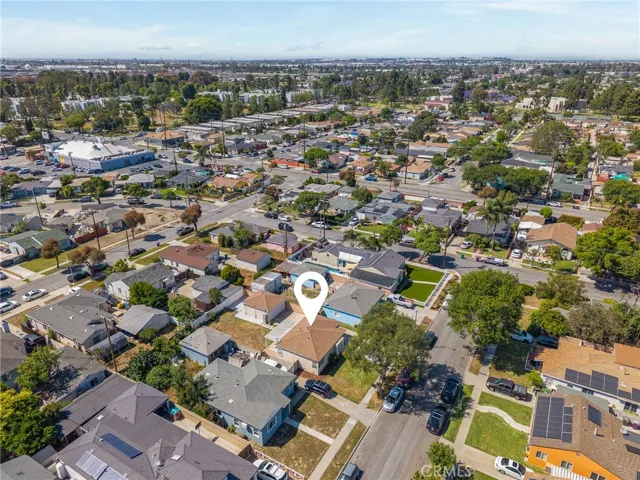2951 Baltic Avenue, Long Beach, California 90810