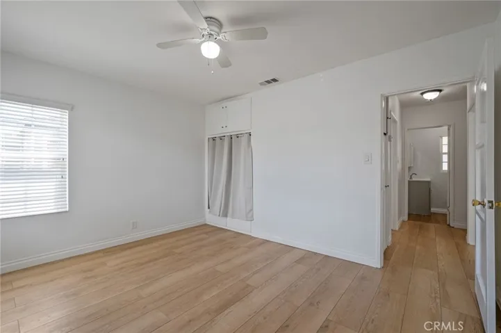2951 Baltic Avenue, Long Beach, California 90810