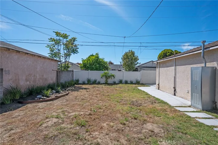 2951 Baltic Avenue, Long Beach, California 90810