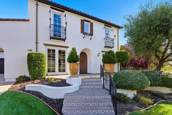 7260 Eagle Ridge Drive, Gilroy, California 95020