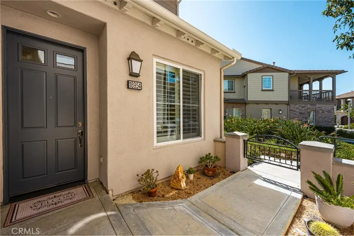 18954 Northern Dancer Lane, Yorba Linda, California 92886