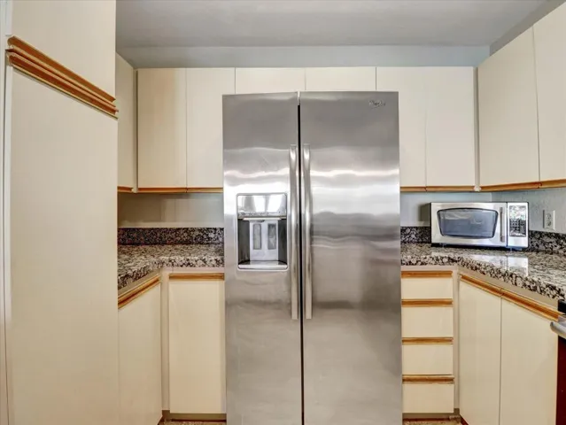 15-41103 Woodhaven Dr E-15