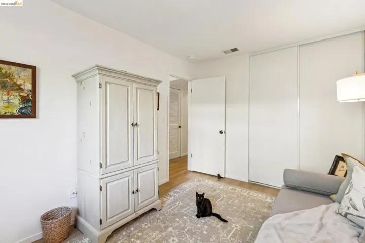 Bedroom 2 (Study)
