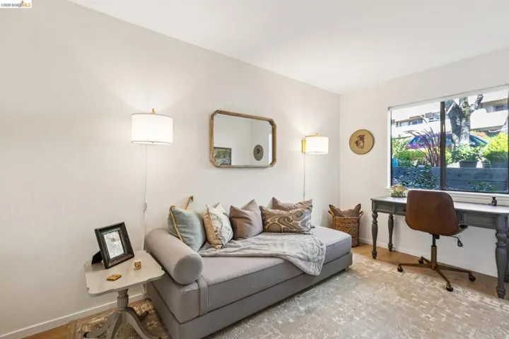 Bedroom 2 (Study)