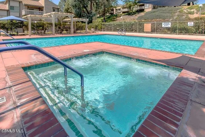 Pool 4