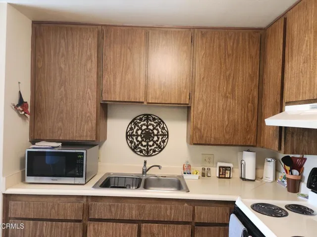 Kitchen 5