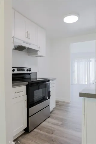 2709 S Baker Street, Santa Ana, California 92707