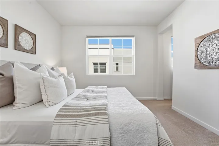 Secondary En Suite on upper level
