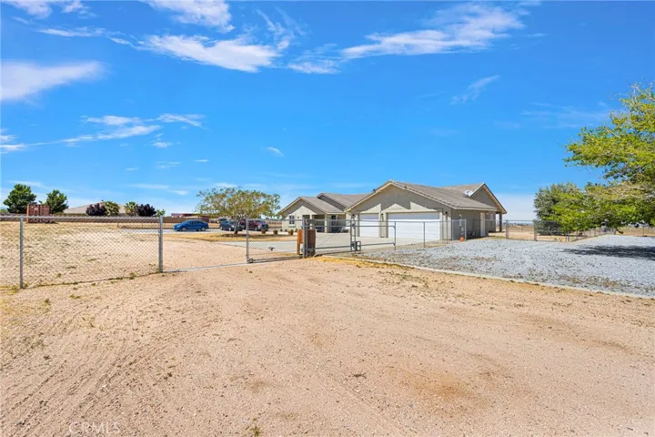 8828 Vincent Court, Hesperia, California 92344