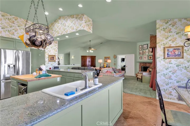 8828 Vincent Court, Hesperia, California 92344
