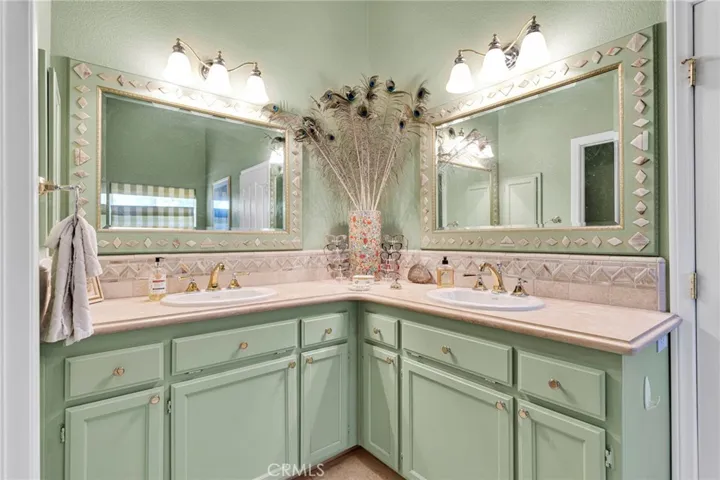 8828 Vincent Court, Hesperia, California 92344