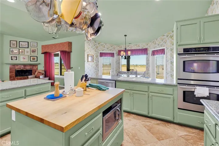 8828 Vincent Court, Hesperia, California 92344