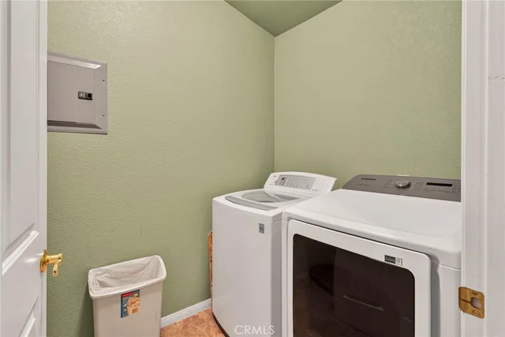 8828 Vincent Court, Hesperia, California 92344