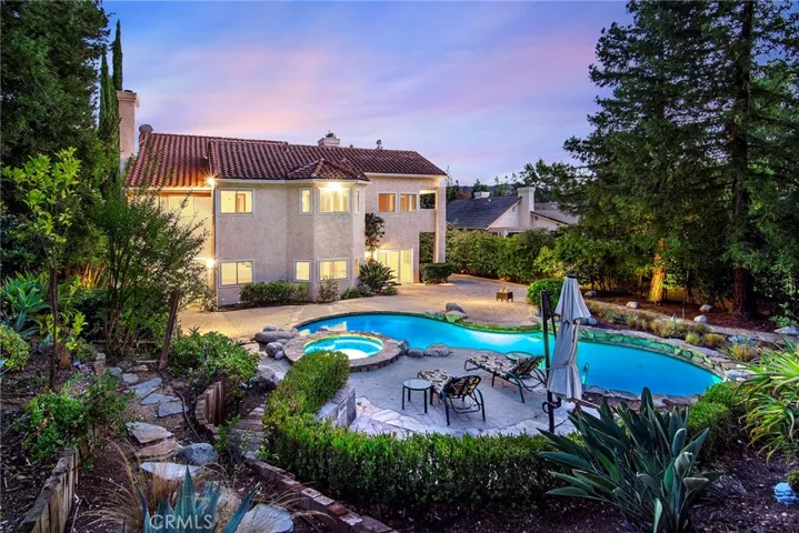 6085 Lake Lindero, Agoura Hills, California 91301