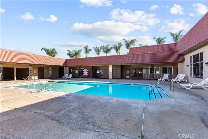 300 Rampart Street, Orange, California 92868