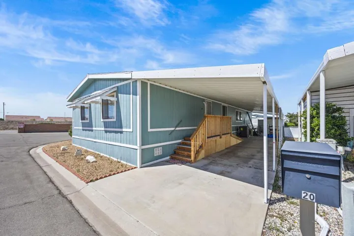 RaeAllenMedia Santa Fe Ave #20-27