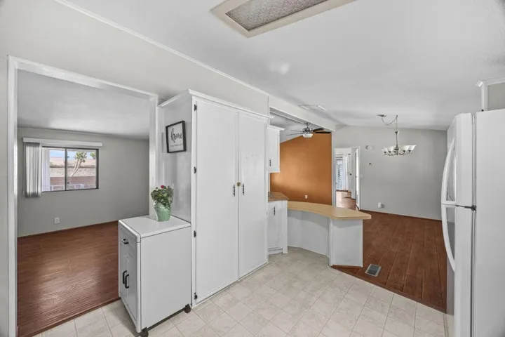 RaeAllenMedia Santa Fe Ave #20-14