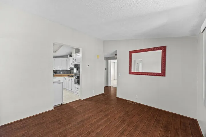 RaeAllenMedia Santa Fe Ave #20-15