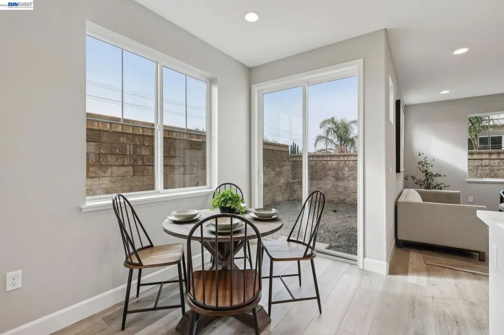 dining area natural light