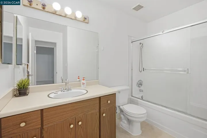 1473 Marchbanks Dr 4, Walnut Creek, California 94598