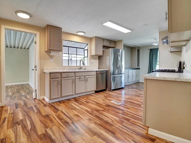 18-51555 Monroe St 75-18