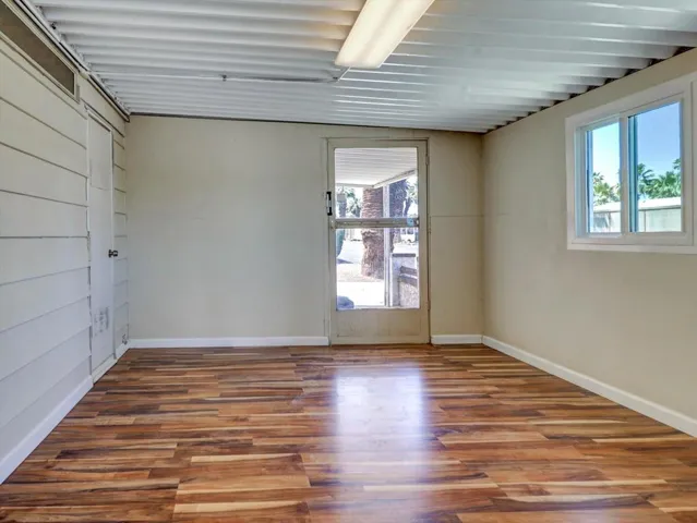 14-51555 Monroe St 75-14