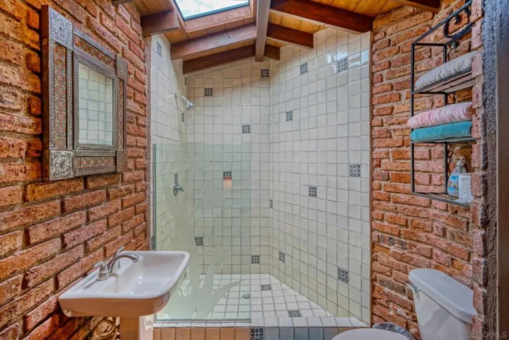 Primary Bath/Spa