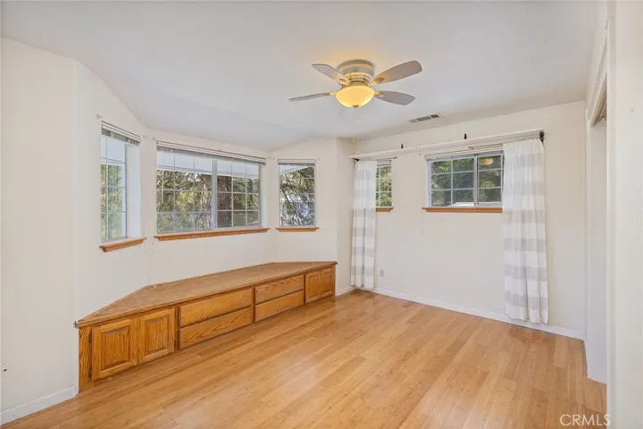 Upstairs bedroom 2