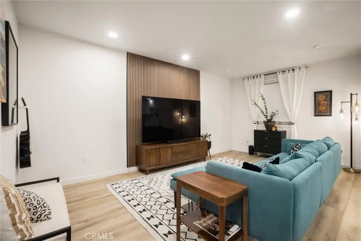 Living Rm.