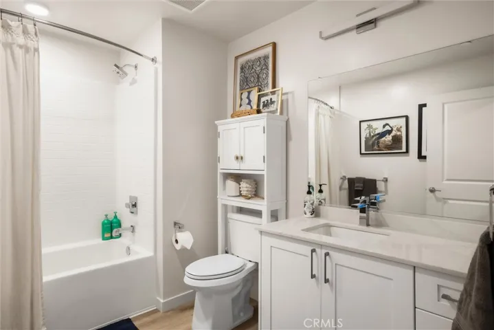 2nde Bath