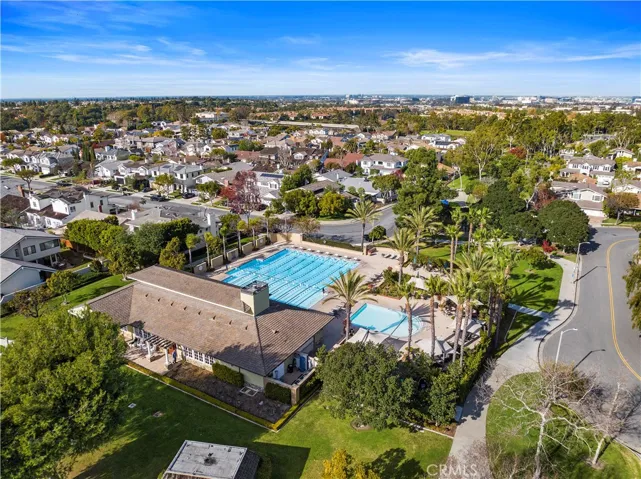 15 Seabluff, Newport Beach, California 92660