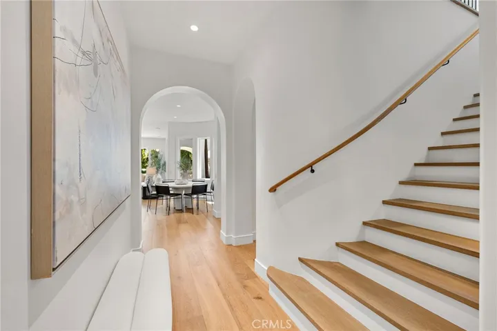 15 Seabluff, Newport Beach, California 92660