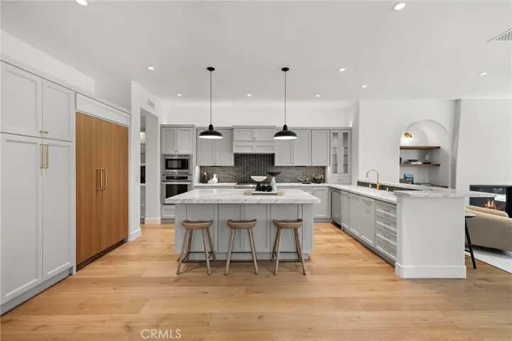 15 Seabluff, Newport Beach, California 92660