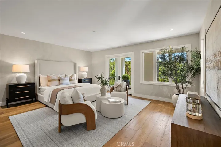 15 Seabluff, Newport Beach, California 92660