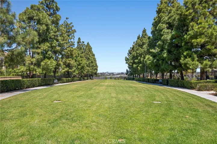 15 Seabluff, Newport Beach, California 92660