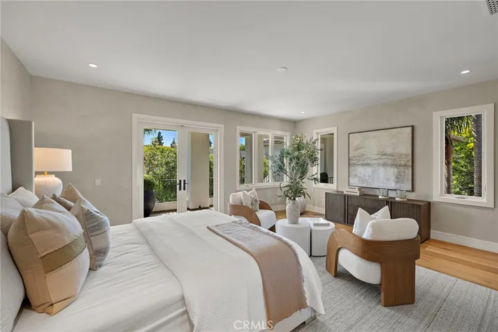15 Seabluff, Newport Beach, California 92660