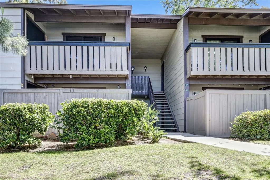 Upper level condos have beautiful vaulted ceilings.