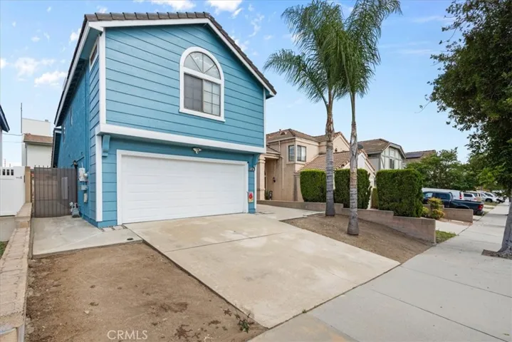1076 N Howard, Covina, California 91722