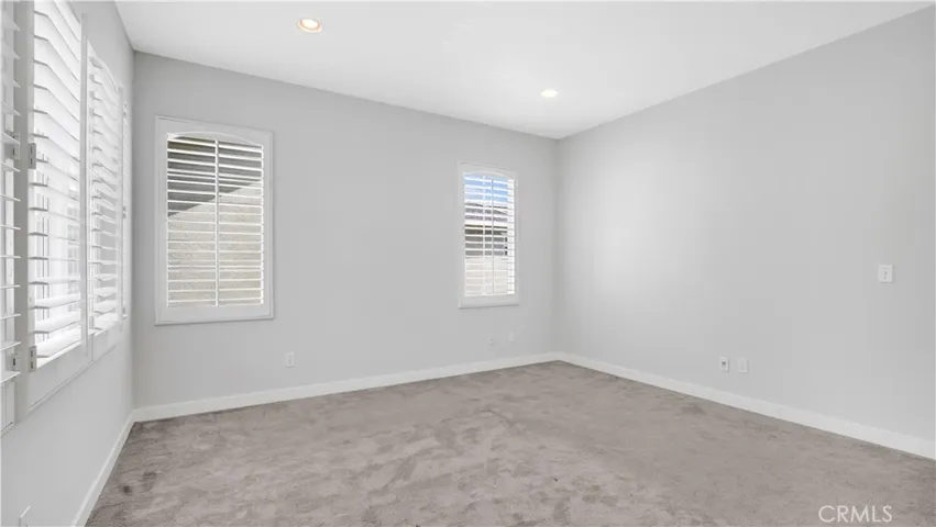 183 Kingswood, Irvine, California 92620